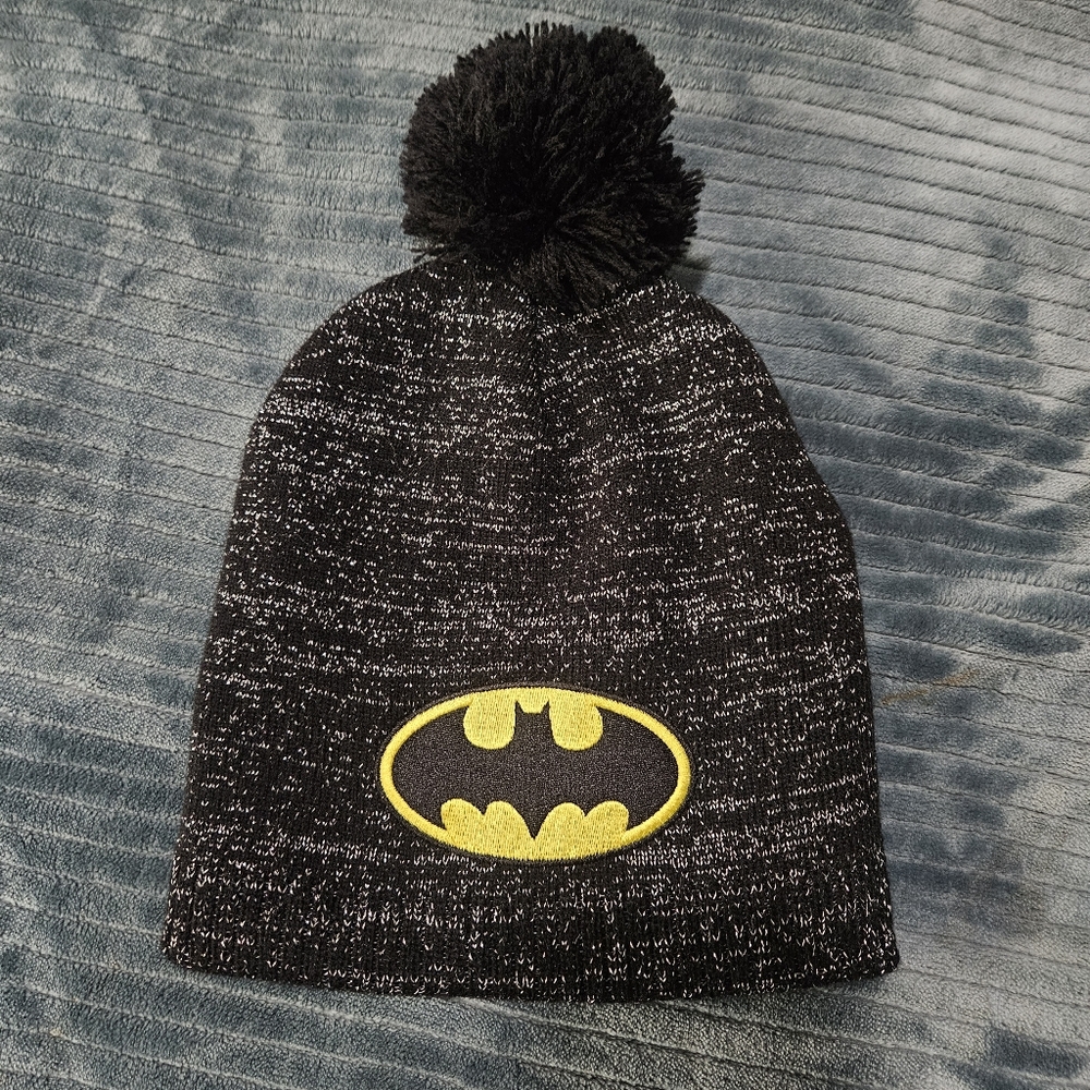 Batman Beanie - Picture 9 of 9